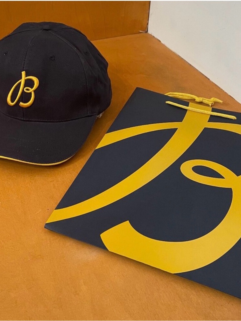 NWB Breitling Black and Yellow Baseball Cap - Bag included!